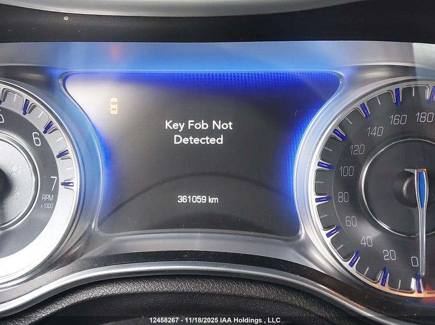 2017 Chrysler 300C Platinum VIN: 2C3CCAPG1HH657401 Lot: 12458267