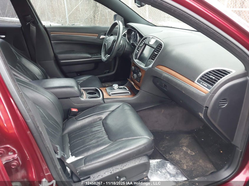 2C3CCAPG1HH657401 2017 CHRYSLER 300C photo no. 5