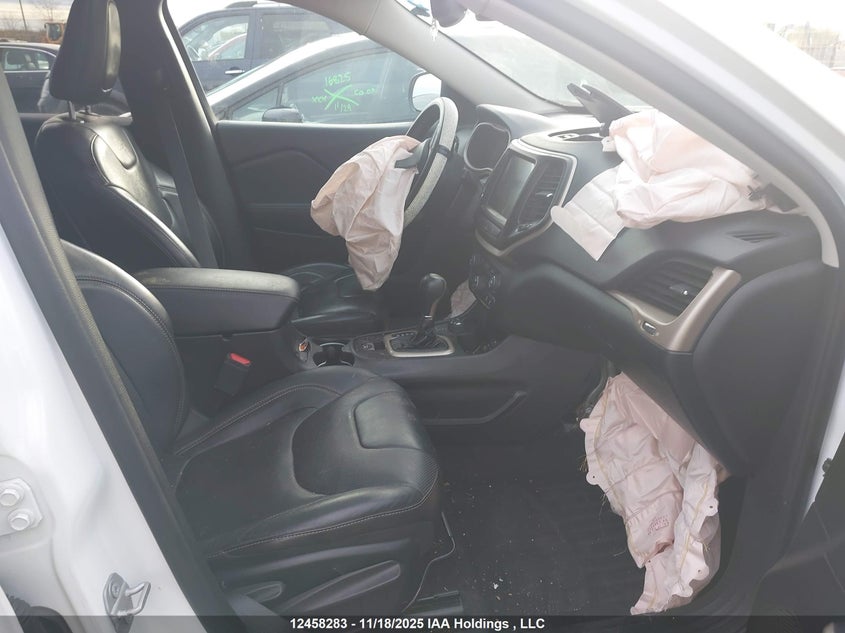 1C4PJMDS3HD222714 2017 JEEP CHEROKEE photo no. 5