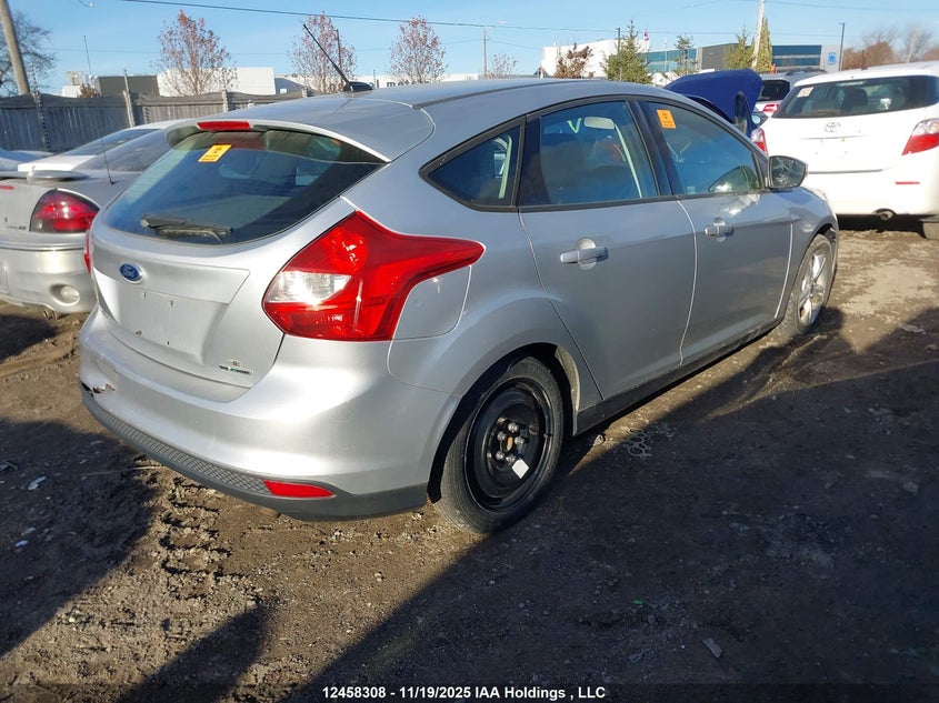 Vin: 1fadp3k24dl322180, lot: 2842920, ford focus se 20134