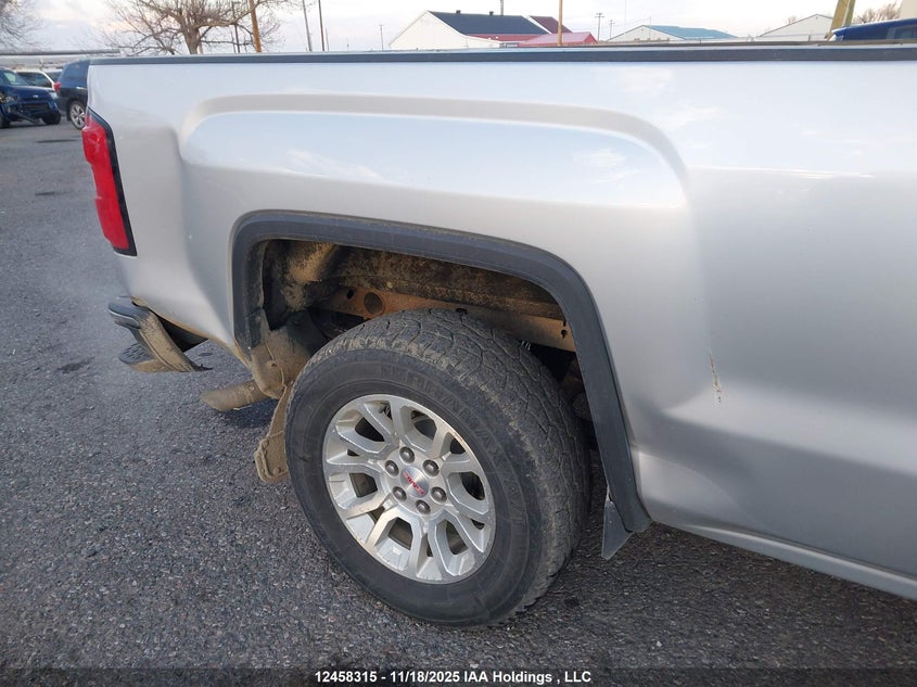 1GTV2MEC1JZ139237 2018 GMC SIERRA photo no. 19