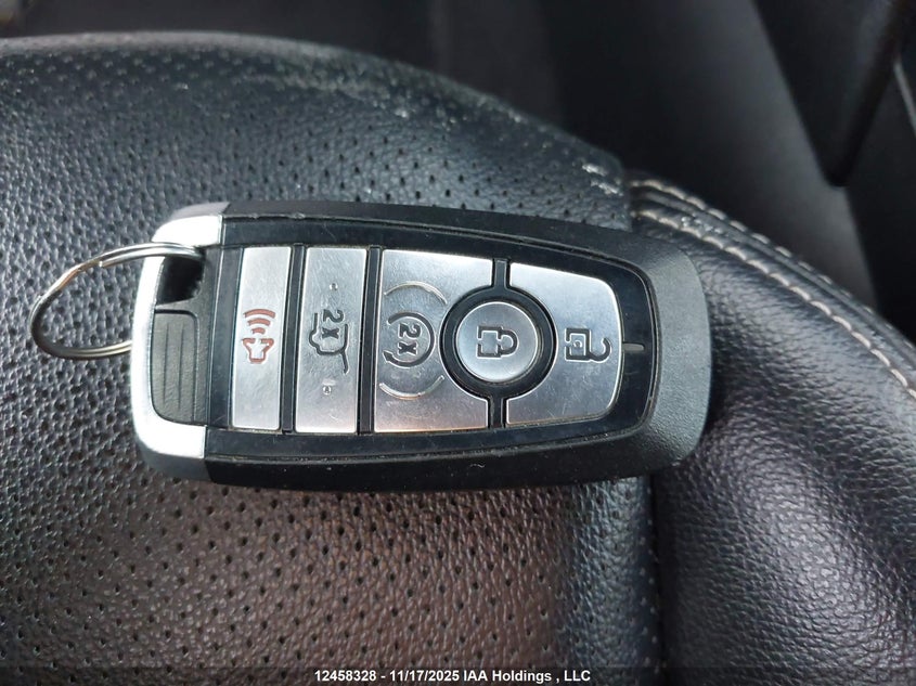 1FMCU9J94NUA54478 2022 FORD ESCAPE photo no. 11