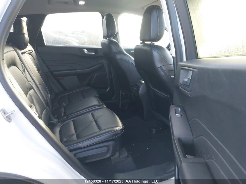 1FMCU9J94NUA54478 2022 FORD ESCAPE photo no. 8