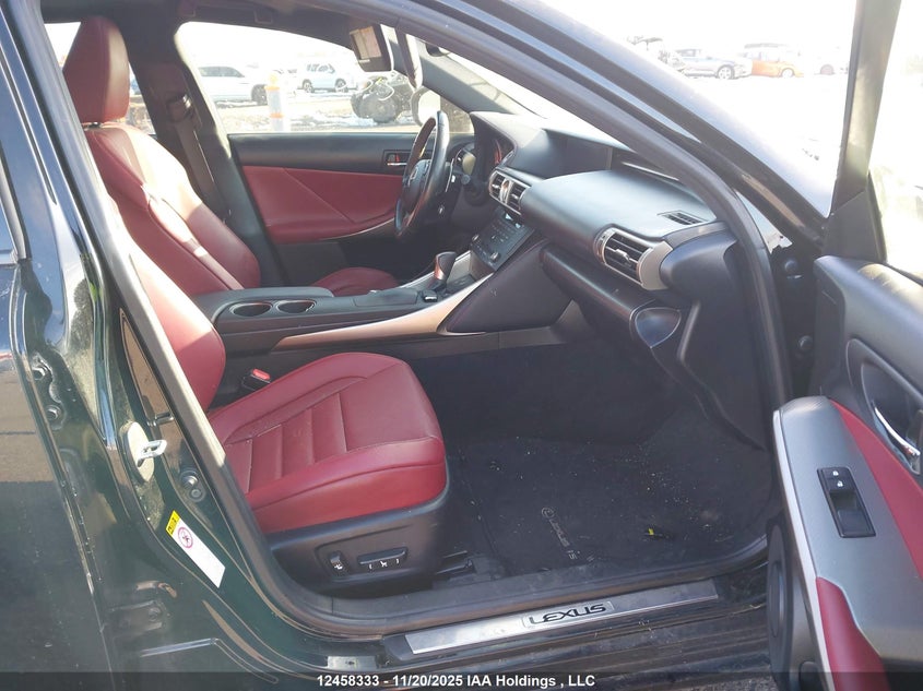 JTHCE1D24F5009813 2015 LEXUS IS photo no. 5