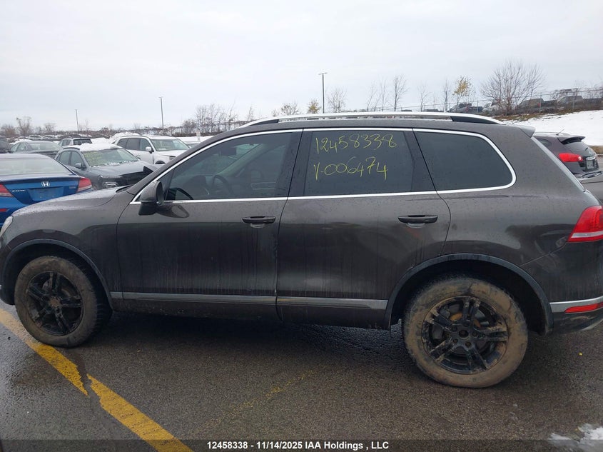 2015 Volkswagen Touareg V6 Tdi VIN: WVGEP9BP0FD006474 Lot: 12458338