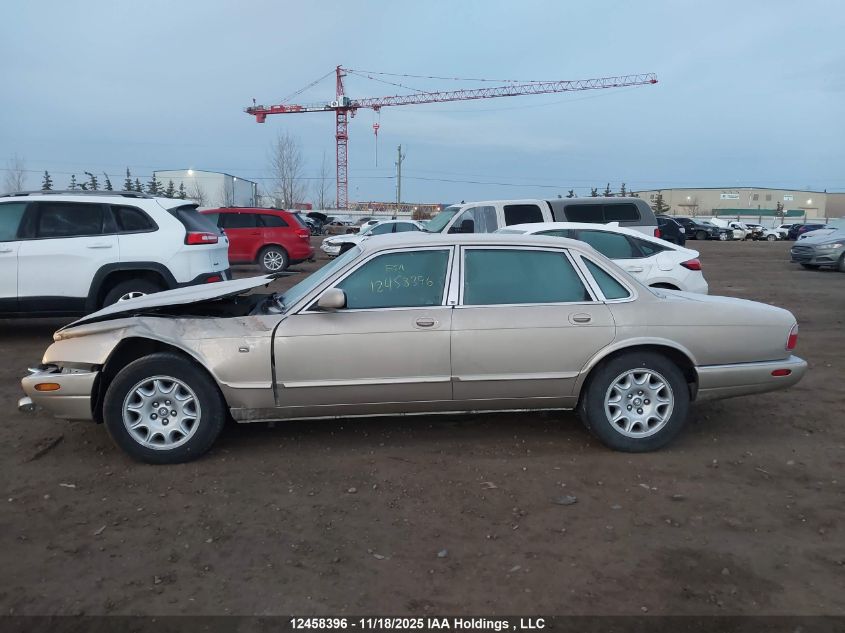 1998 Jaguar Xj8 VIN: SAJHN1240WC826141 Lot: 12458396