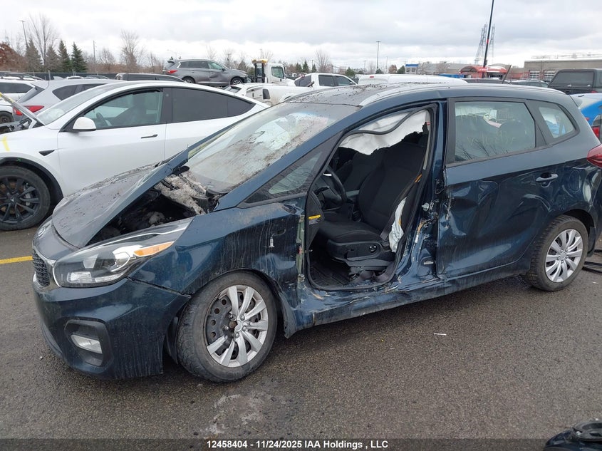 2017 Kia Rondo L/Lx VIN: KNAHT8A36H7168937 Lot: 12458404