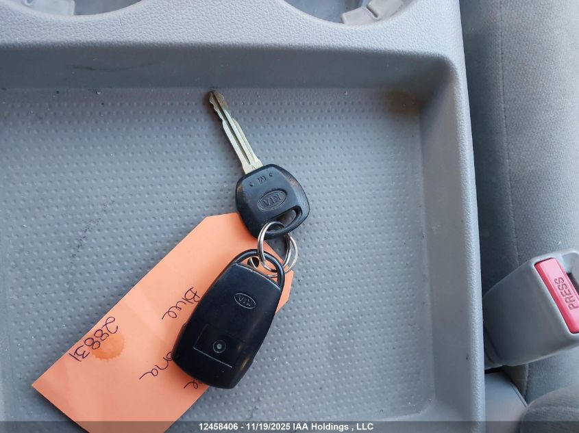 2012 Kia Sedona Lx VIN: KNDMG4C71C6501834 Lot: 12458406