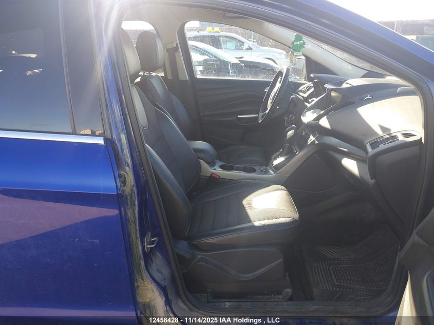 1FMCU9G99FUB43262 2015 FORD ESCAPE photo no. 5