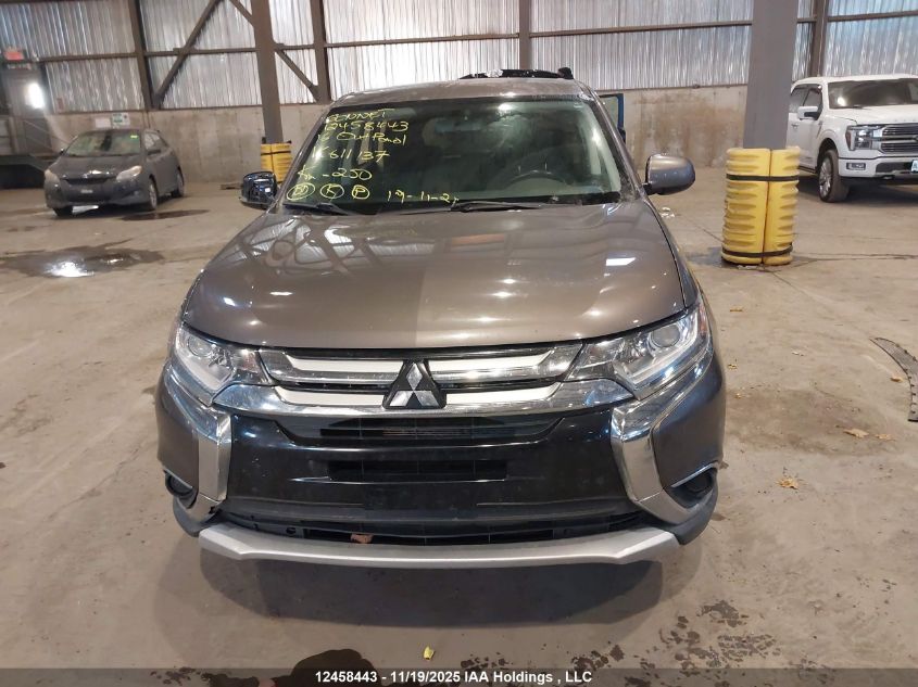 2016 Mitsubishi Outlander Es VIN: JA4AZ2A33GZ611137 Lot: 12458443