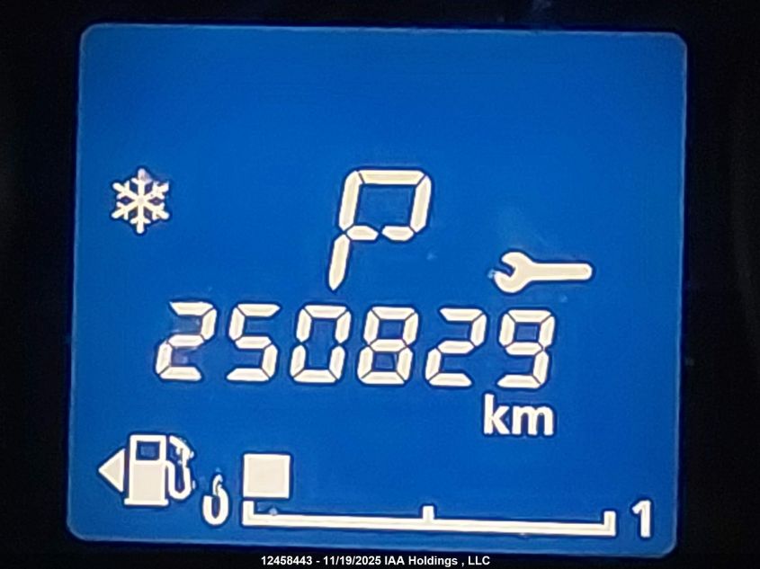 2016 Mitsubishi Outlander Es VIN: JA4AZ2A33GZ611137 Lot: 12458443