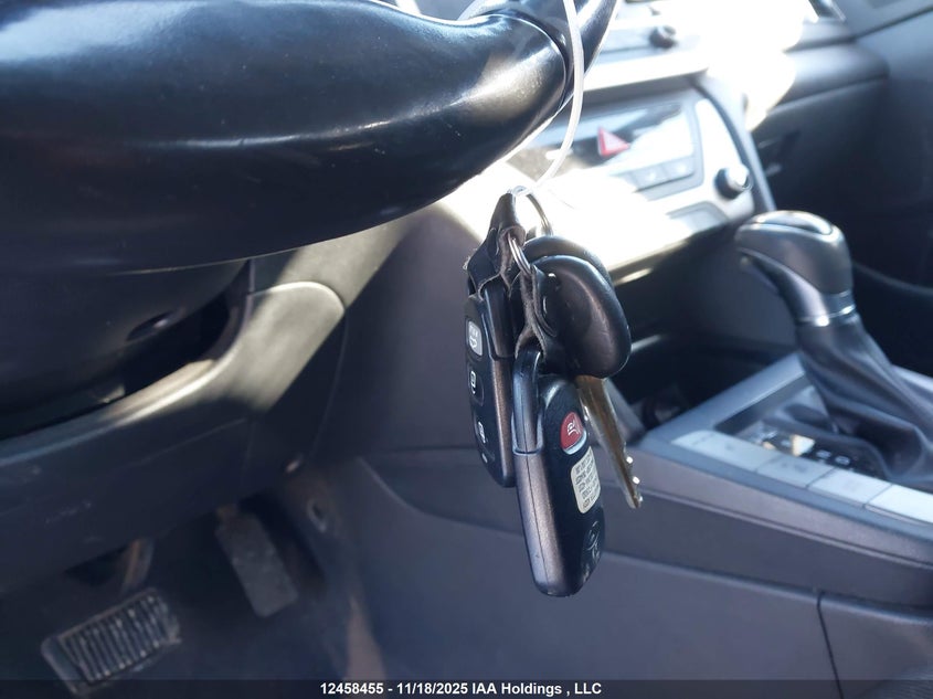 KMHD84LF3JU635432 2018 HYUNDAI ELANTRA photo no. 11