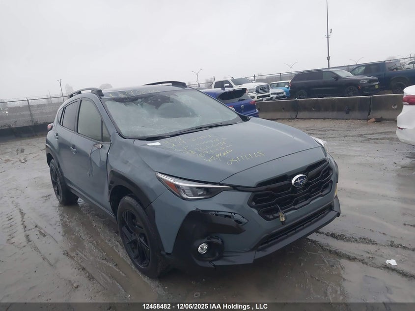 JF2GUHFC0RH266637 2024 Subaru Crosstrek Onyx auction photo 1