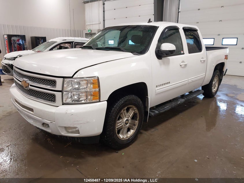 3GCPKSE78DG240697 2013 CHEVROLET SILVERADO photo no. 2