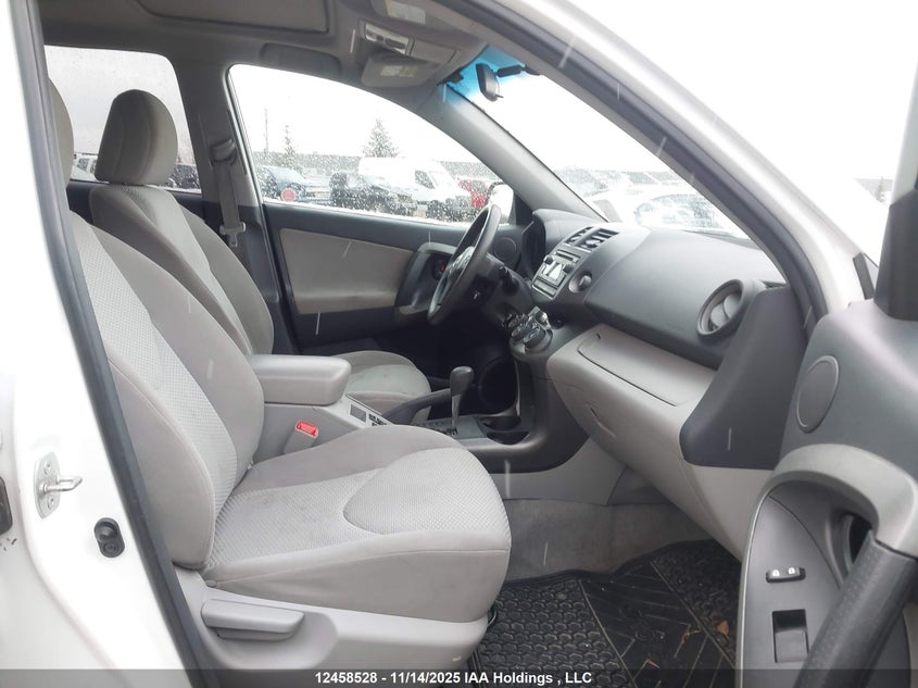 2T3BF4DVXCW201876 2012 TOYOTA RAV 4 photo no. 5