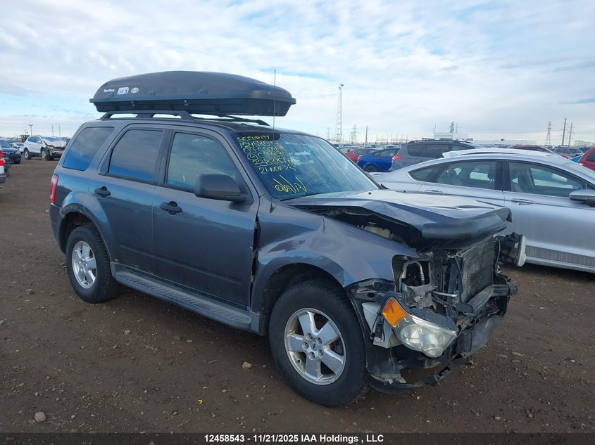 1FMCU93G89KC94890 2009 FORD ESCAPE photo no. 2