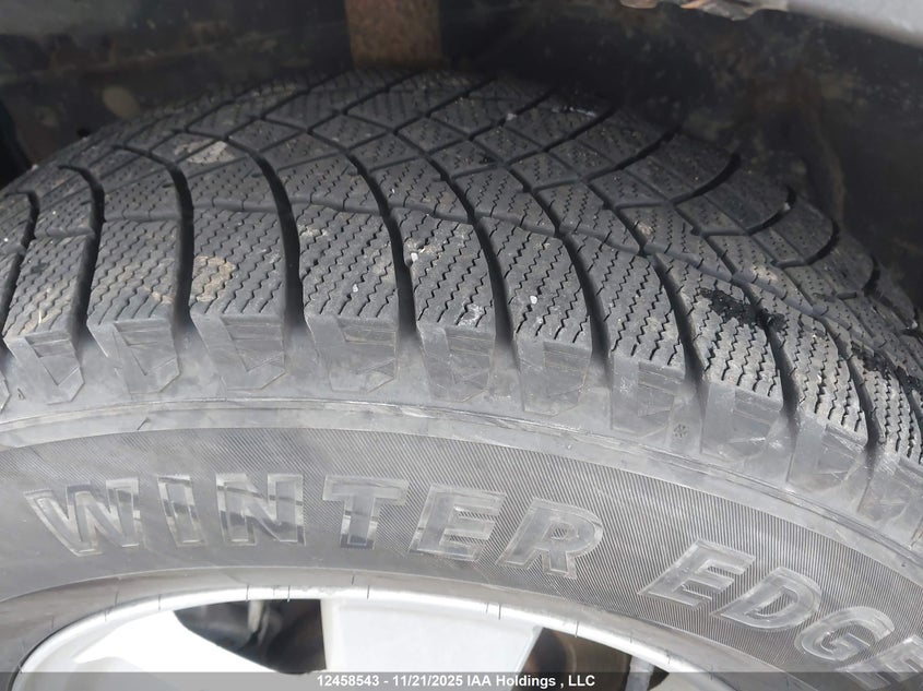 1FMCU93G89KC94890 2009 FORD ESCAPE photo no. 21