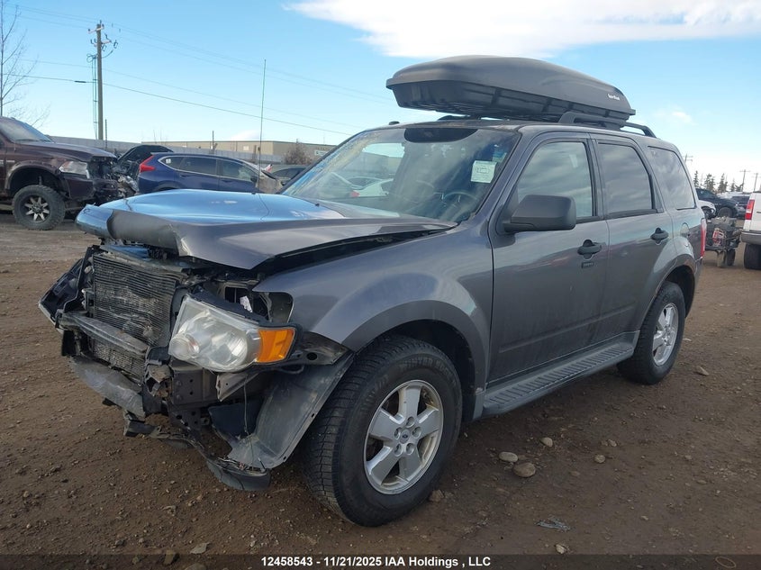 1FMCU93G89KC94890 2009 FORD ESCAPE photo no. 2