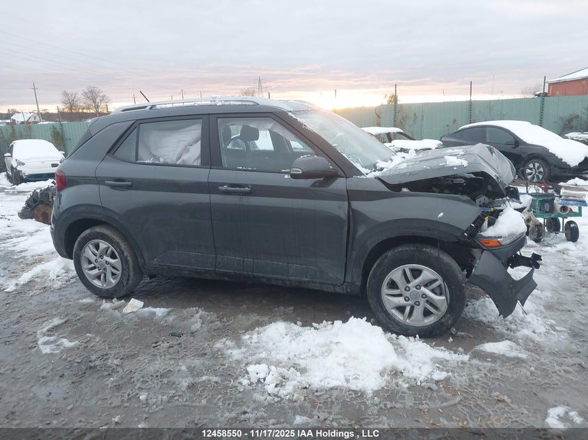 2025 Hyundai Venue Sel/Limited VIN: KMHRC8A36SU379857 Lot: 12458550