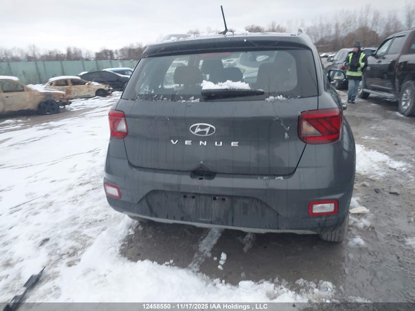2025 Hyundai Venue Sel/Limited VIN: KMHRC8A36SU379857 Lot: 12458550