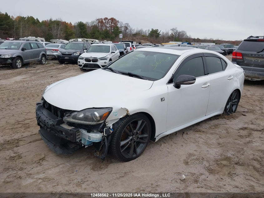 JTHBF5C23C5170702 2012 LEXUS IS photo no. 2