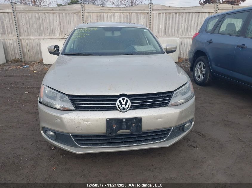 2014 Volkswagen Jetta 2.0 Tdi Comfortline/2.0 Tdi Highline/2.0 Tdi Trendline+ VIN: 3VWDL7AJ7EM260230 Lot: 12458577