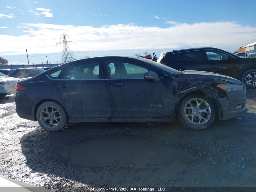3FA6P0LU4HR352455 2017 FORD FUSION photo no. 13
