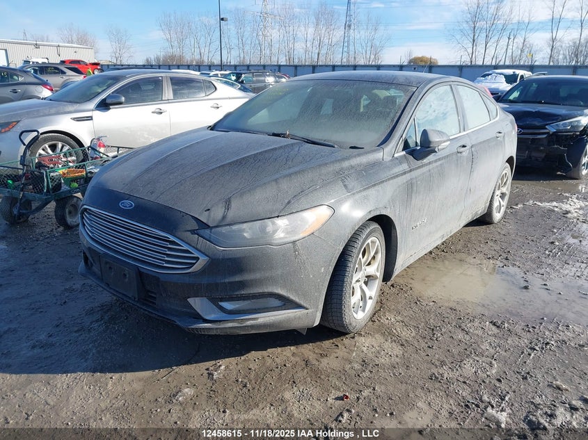 3FA6P0LU4HR352455 2017 FORD FUSION photo no. 2