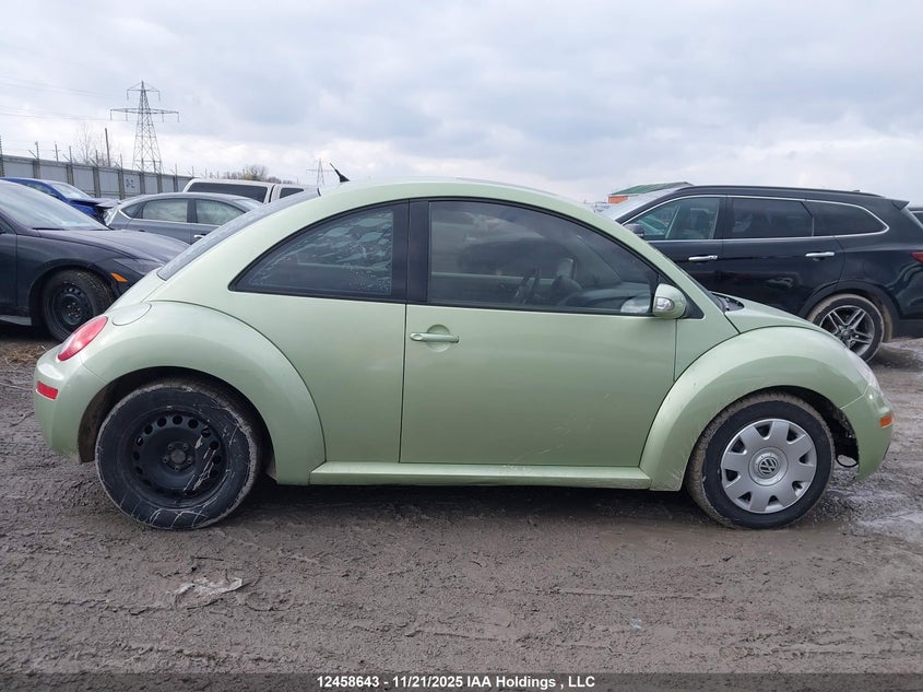 2007 Volkswagen New Beetle 2.5L Luxury VIN: 3VWRW21C87M504276 Lot: 12458643