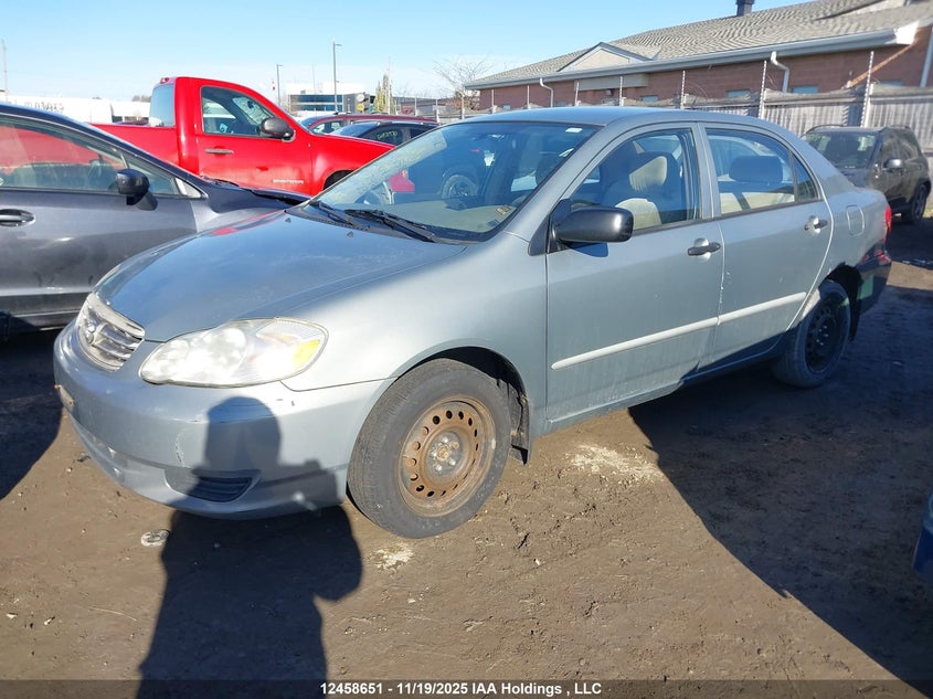 2T1BR32E14C796715 2004 TOYOTA COROLLA photo no. 2