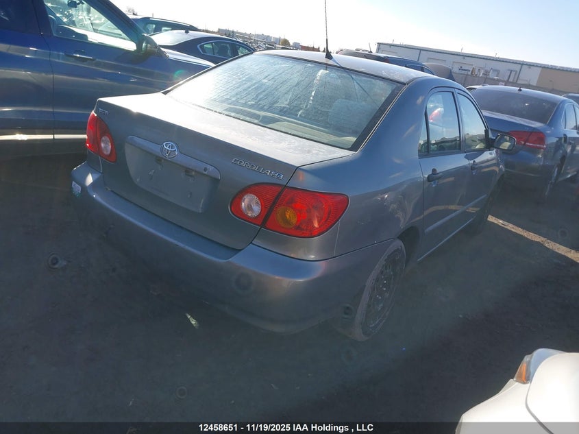 2T1BR32E14C796715 2004 TOYOTA COROLLA photo no. 4