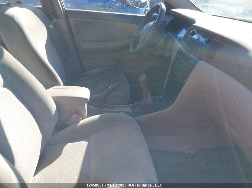 2T1BR32E14C796715 2004 TOYOTA COROLLA photo no. 5