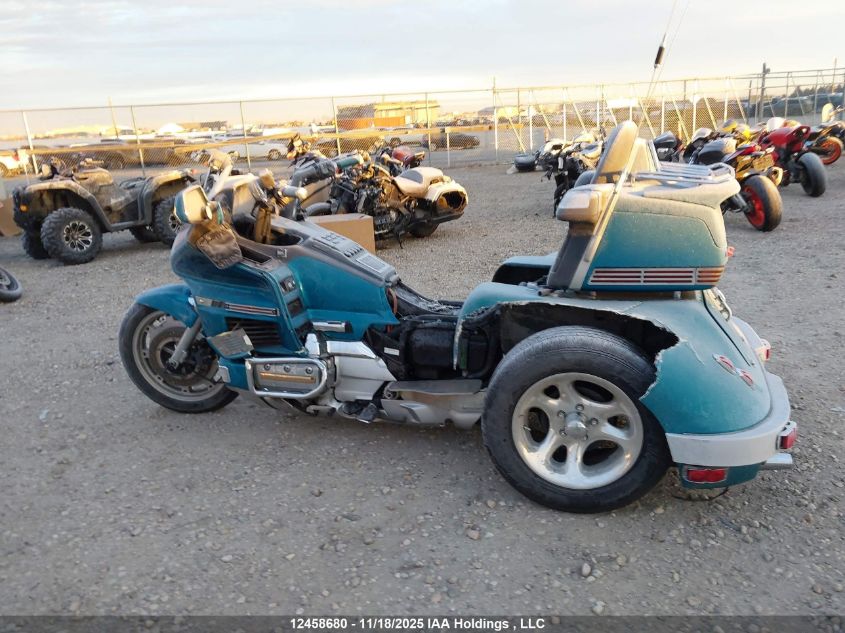 1992 Honda Gl1500 Se VIN: 1HFSC2259NA400005 Lot: 12458680