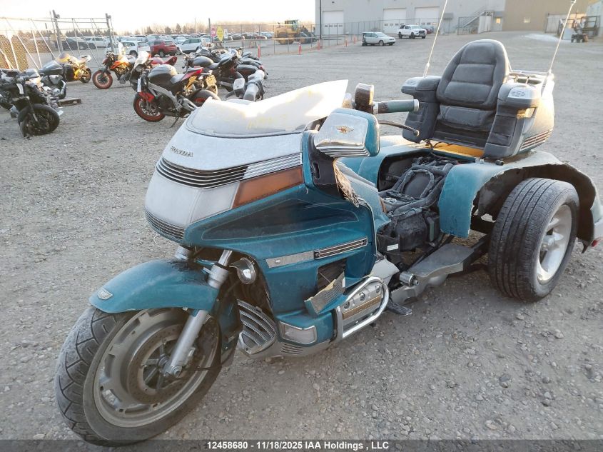 1HFSC2259NA400005 1992 HONDA GL photo no. 2