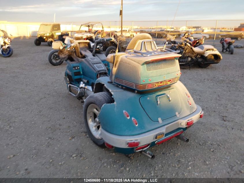 1HFSC2259NA400005 1992 HONDA GL photo no. 3