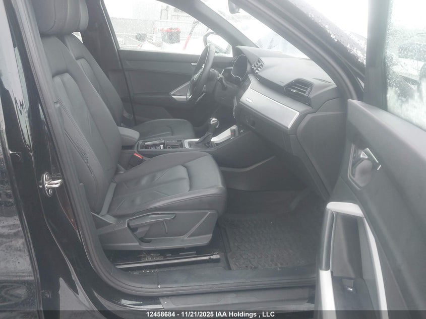 WA1AECF39N1140195 2022 AUDI Q3 photo no. 5