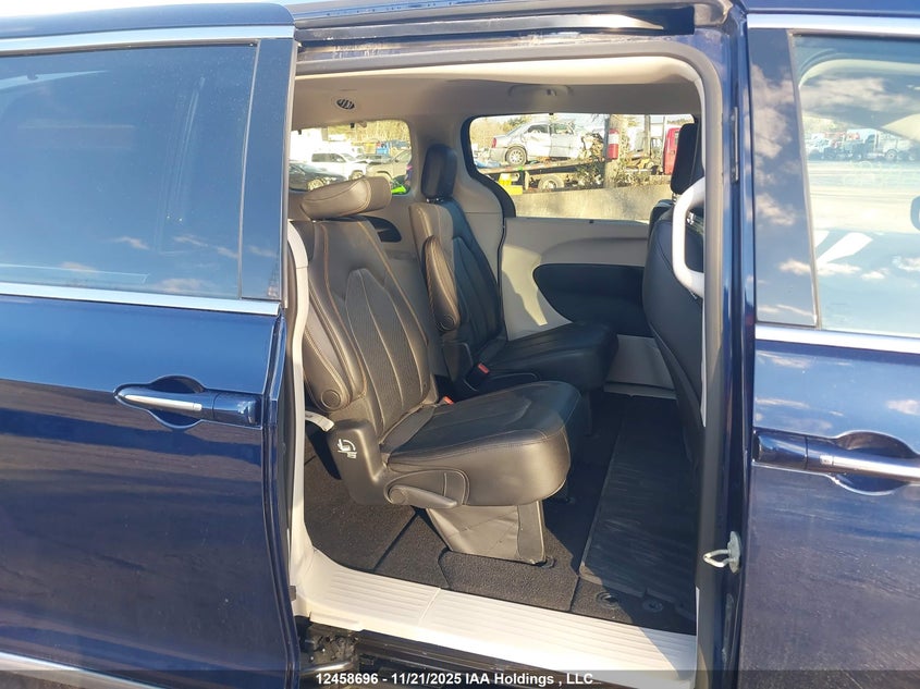 2C4RC1BG3JR306566 2018 CHRYSLER PACIFICA photo no. 8