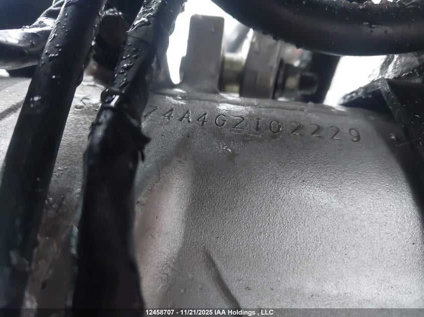 1986 Suzuki Gsx-R1100 VIN: JS1GU74A4G2102229 Lot: 12458707