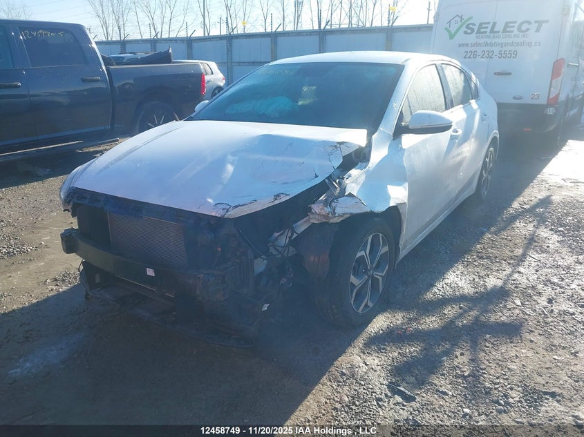 3KPF54ADXLE242441 2020 KIA FORTE photo no. 2
