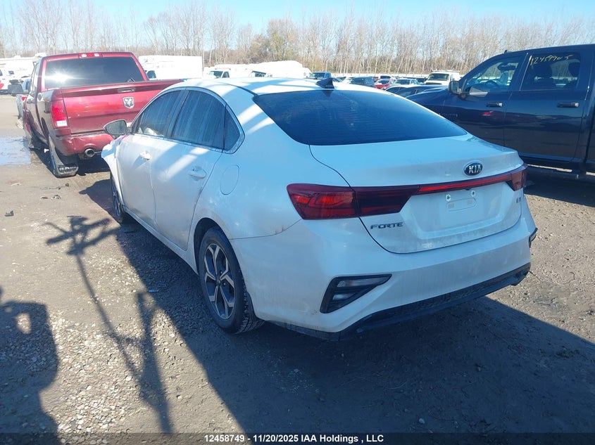 3KPF54ADXLE242441 2020 KIA FORTE photo no. 3