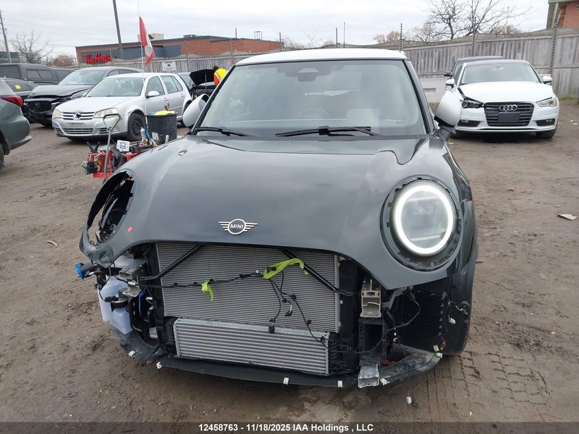 WMW23GD04S2W53406 2025 MINI HATCH photo no. 12