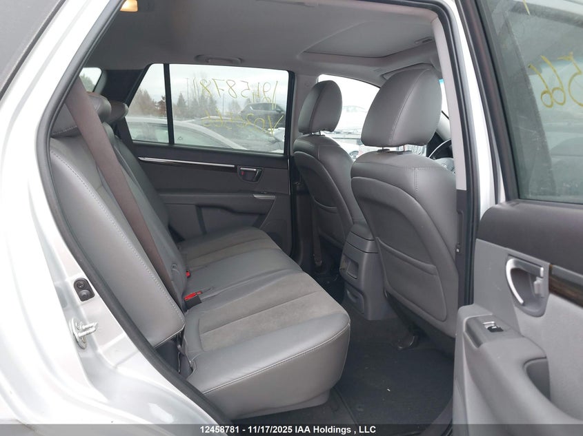 5XYZG4AG7BG030566 2011 HYUNDAI SANTA FE photo no. 8
