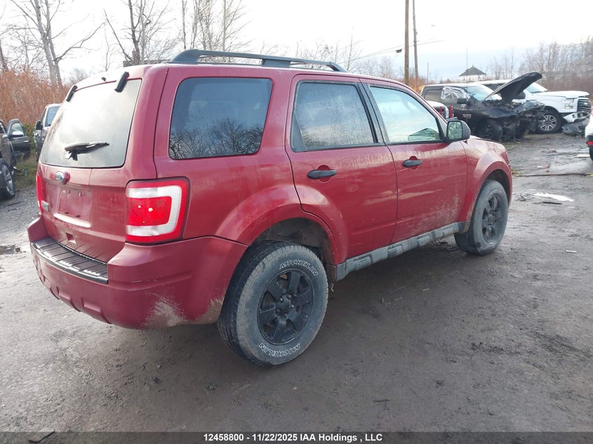 1FMCU9D71AKB87232 2010 FORD ESCAPE photo no. 4