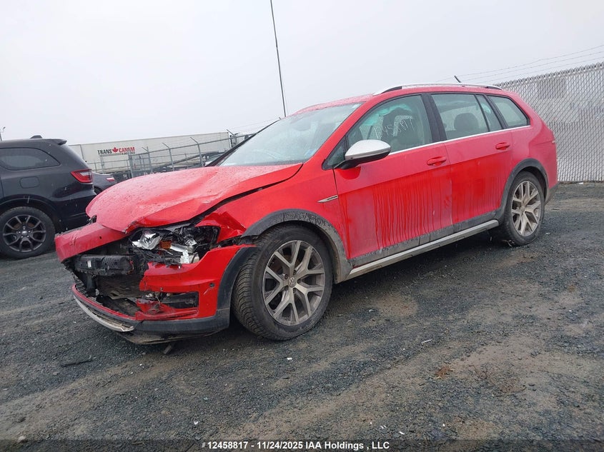 3VWH17AU1HM512978 2017 VOLKSWAGEN GOLF photo no. 2