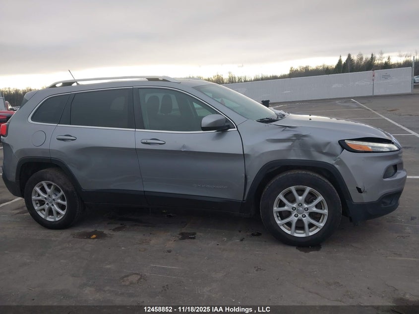 2015 Jeep Cherokee Latitude VIN: 1C4PJMCS1FW754532 Lot: 12458852