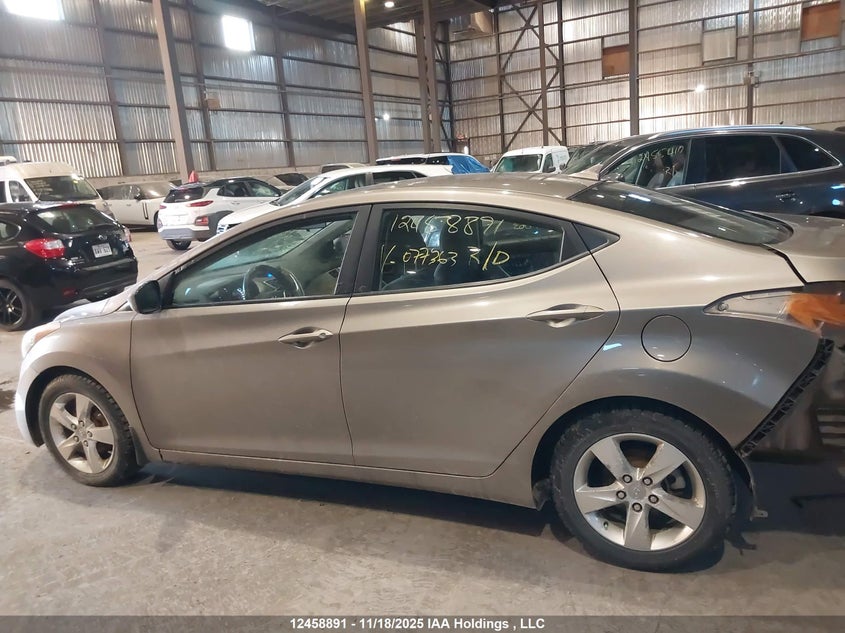 2012 Hyundai Elantra Gls/Limited VIN: 5NPDH4AE8CH077363 Lot: 12458891