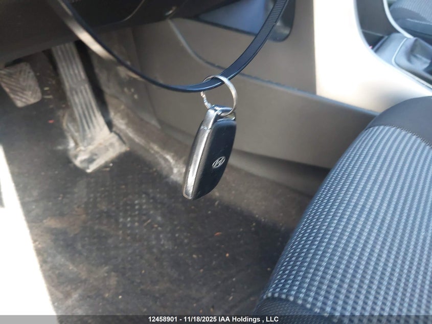 KMHD35LHXGU268219 2016 HYUNDAI ELANTRA photo no. 11