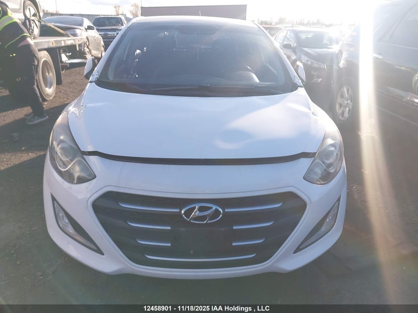 KMHD35LHXGU268219 2016 HYUNDAI ELANTRA photo no. 12