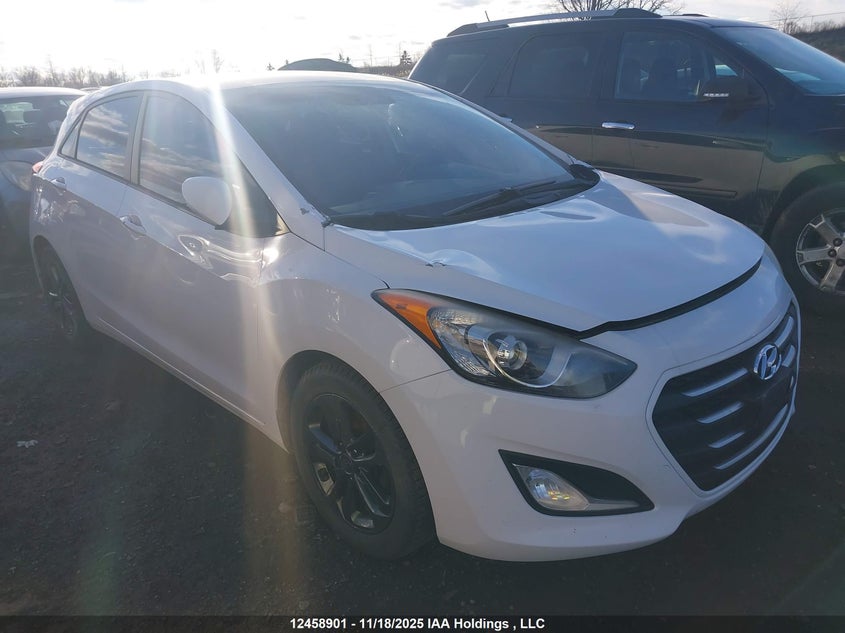 KMHD35LHXGU268219 2016 HYUNDAI ELANTRA photo no. 13