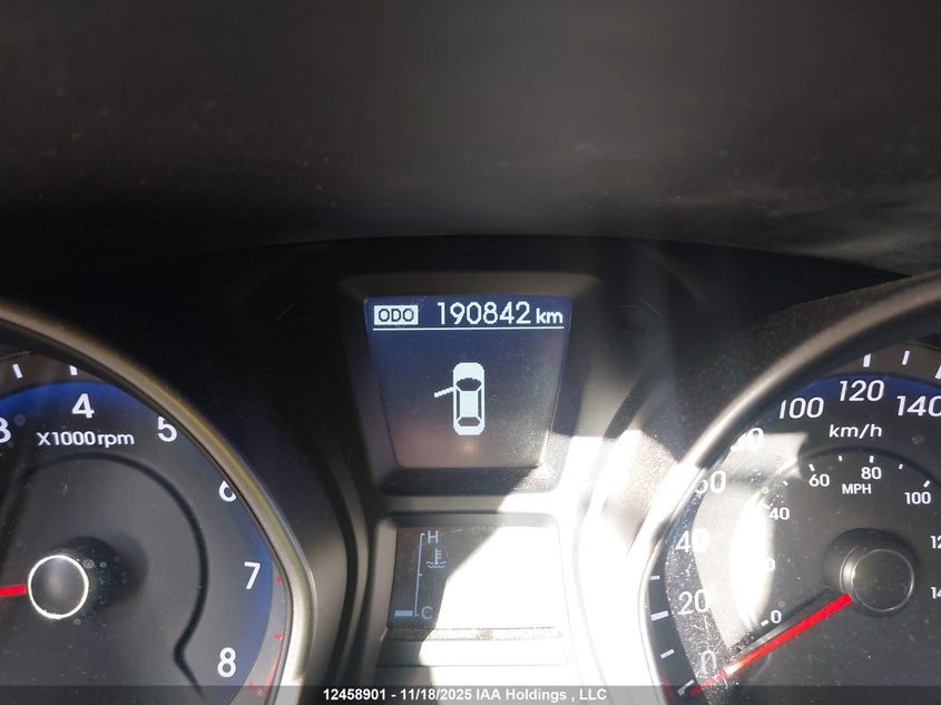 KMHD35LHXGU268219 2016 HYUNDAI ELANTRA photo no. 15